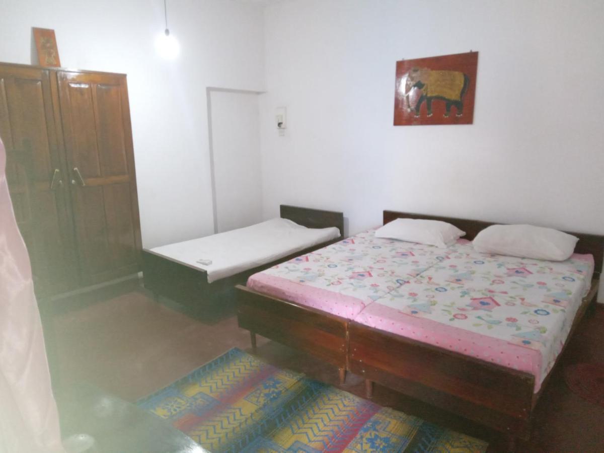 Aeroform Homestay Negombo Eksteriør billede