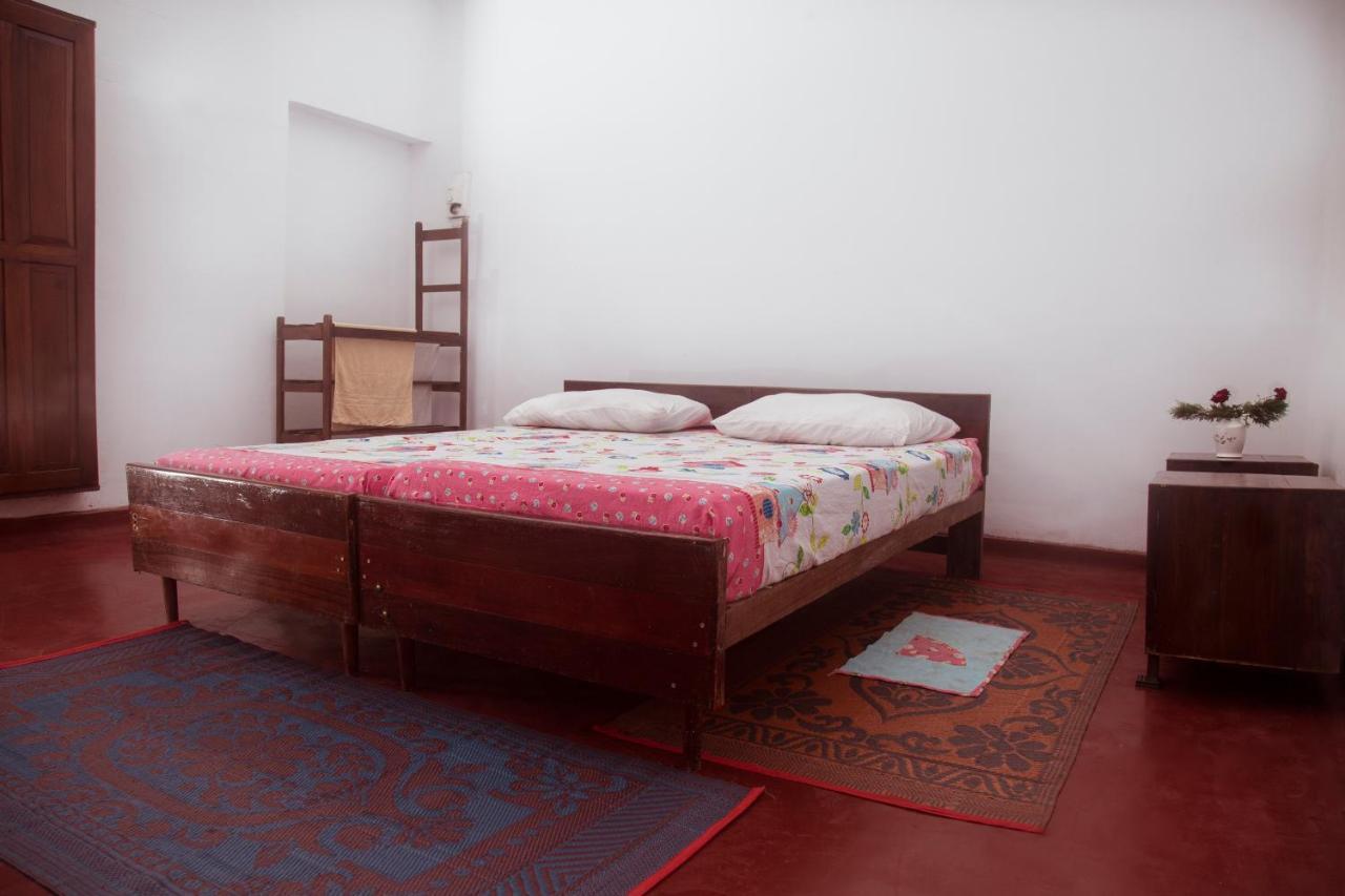 Aeroform Homestay Negombo Eksteriør billede